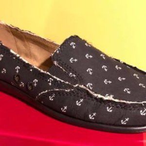 Aerosoles “So Soft” Anchor Print Black and White Canvas Shoes sz 7, 10, 11